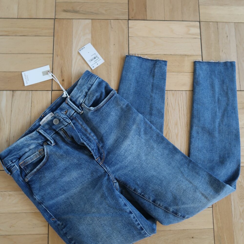 Good American - ALWAYS FITS GOOD LEGS STRAIGHT JEANS